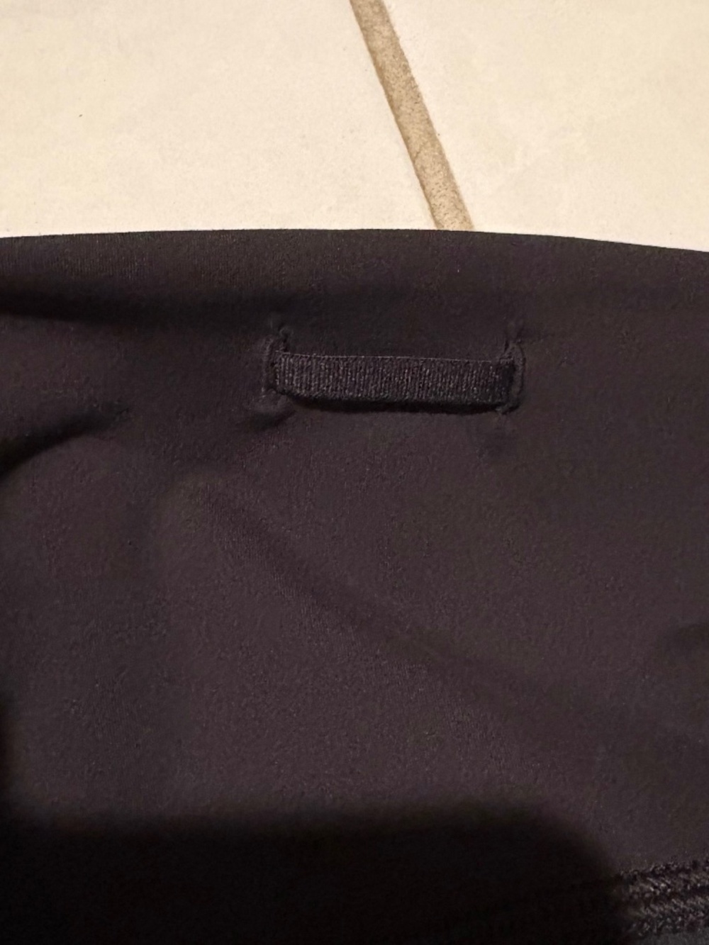 Lululemon Wunder Train High Rise Short - Picture 4 of 6